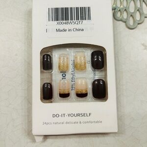 Dark maroon and Gold DIY Nail Set